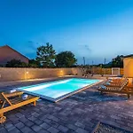 Vakantiehuis Stunning In